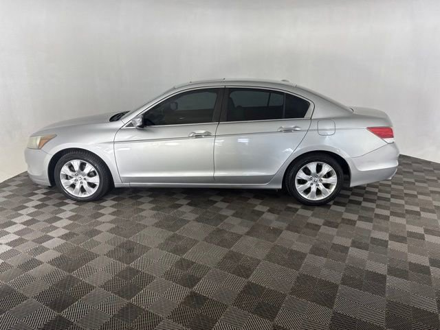 Used 2010 Honda Accord EX-L image 8