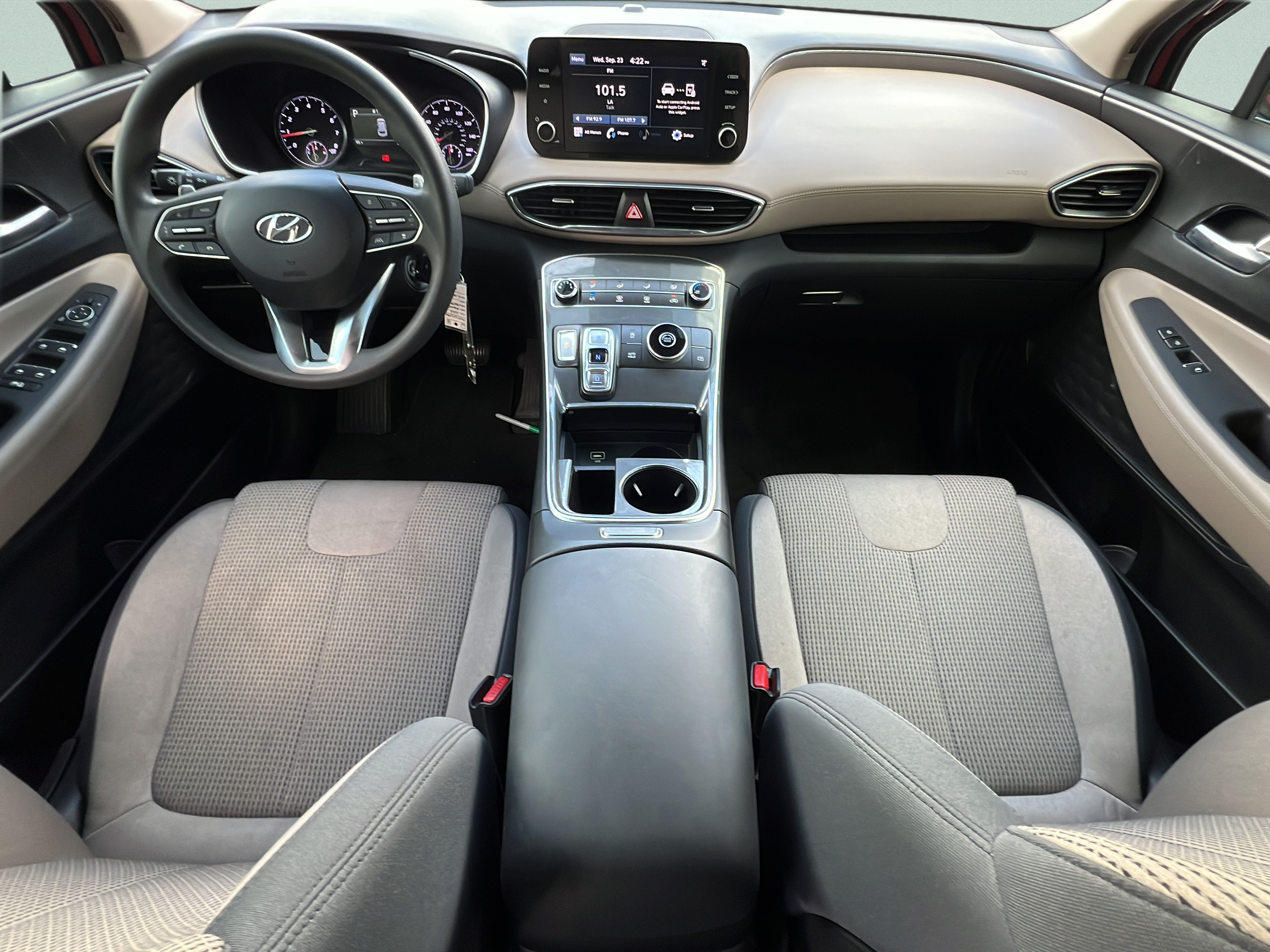 Used 2023 Hyundai Santa Fe SE FWD image 14