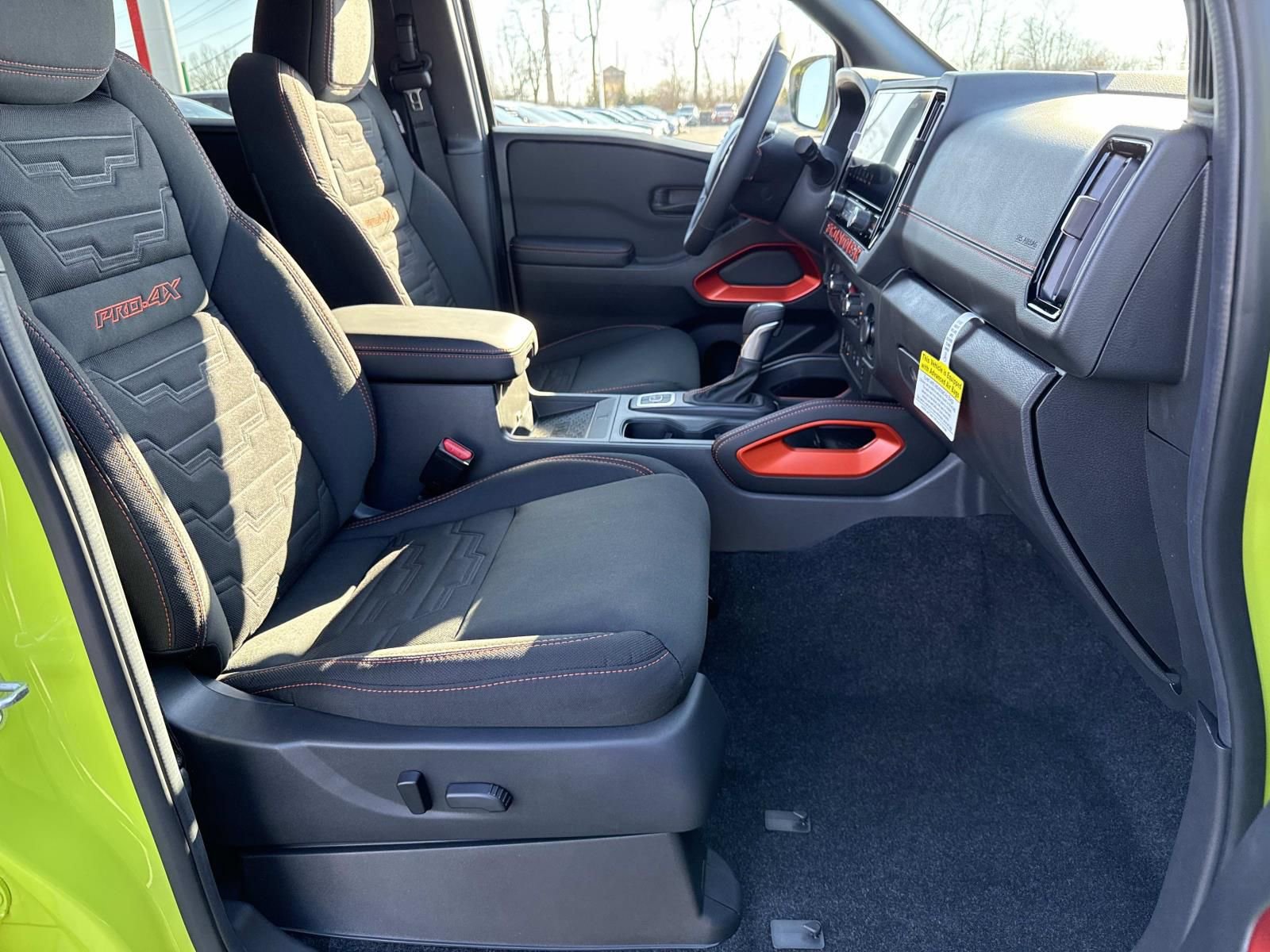 New 2026 Nissan Frontier PRO-4X w/ Pro-4x Convenience Package image 24