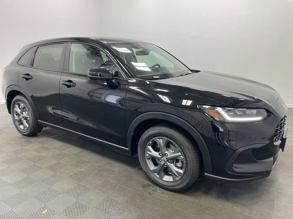 New 2026 Honda HR-V LX image 2