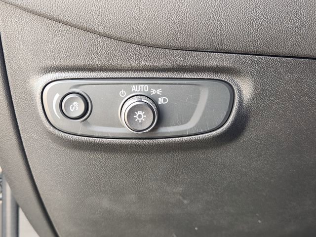 Certified 2024 Chevrolet Equinox LT w/ LPO, Floor Liner Package image 22