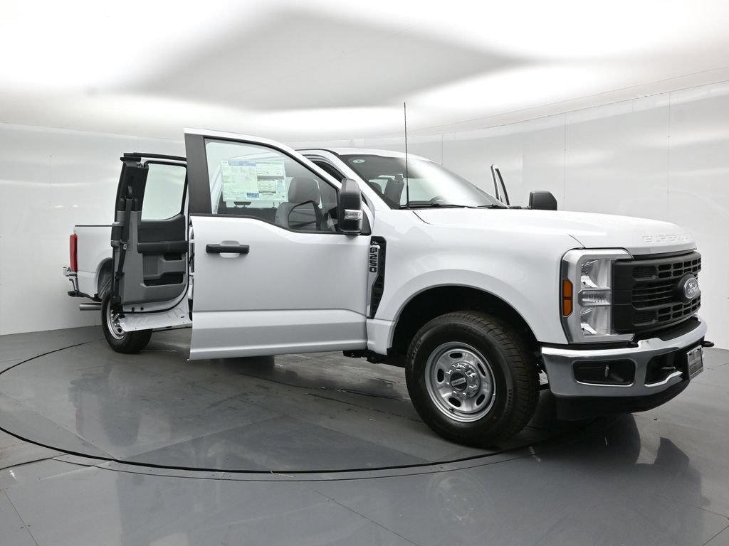 New 2026 Ford F250 XL w/ XL Chrome Package RWD image 26