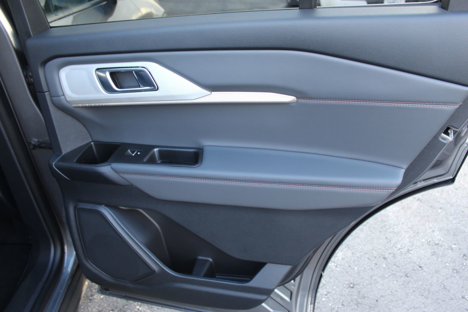 New 2026 Ford Explorer Active image 14