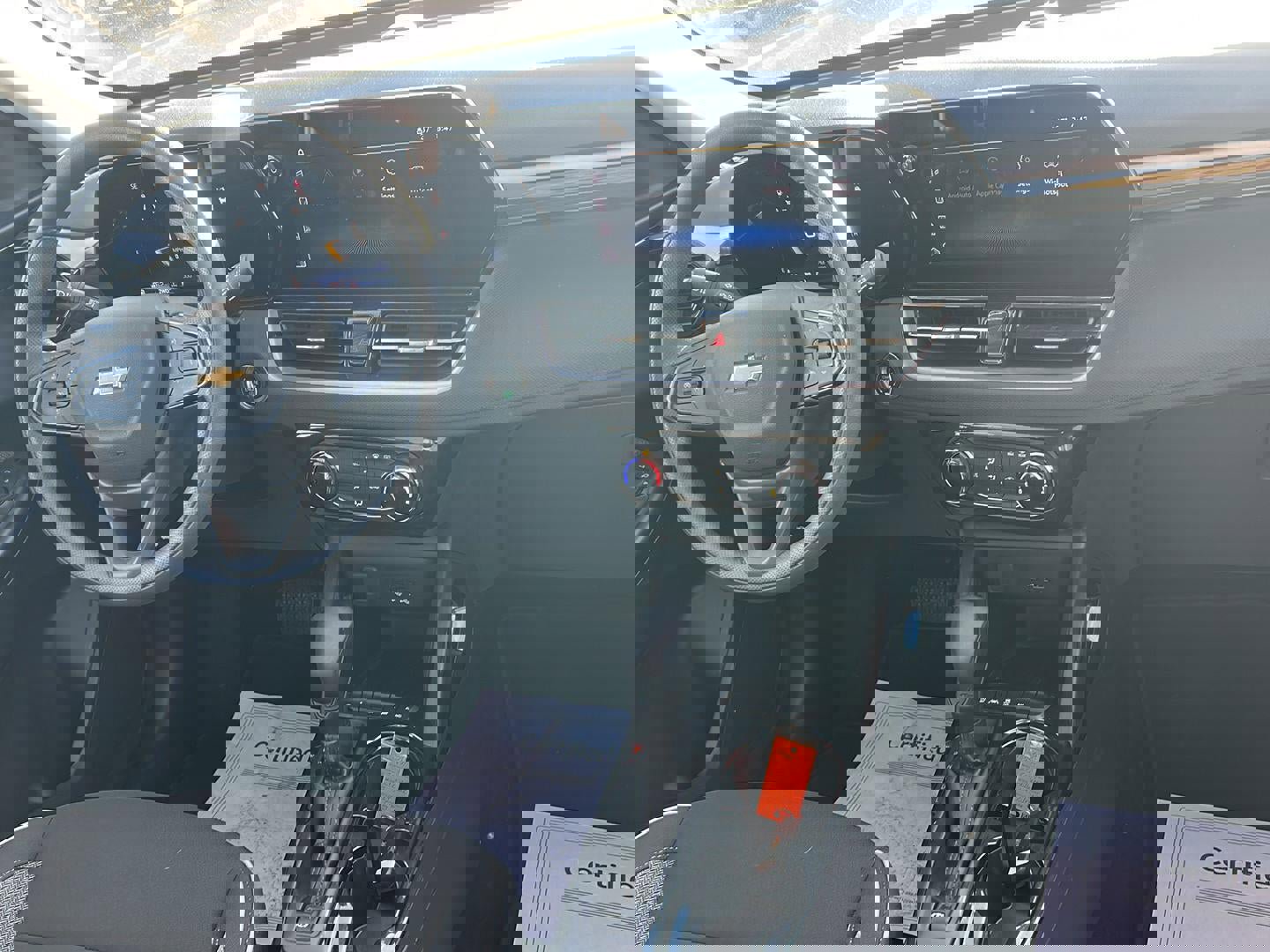 Used 2025 Chevrolet TrailBlazer LT image 12