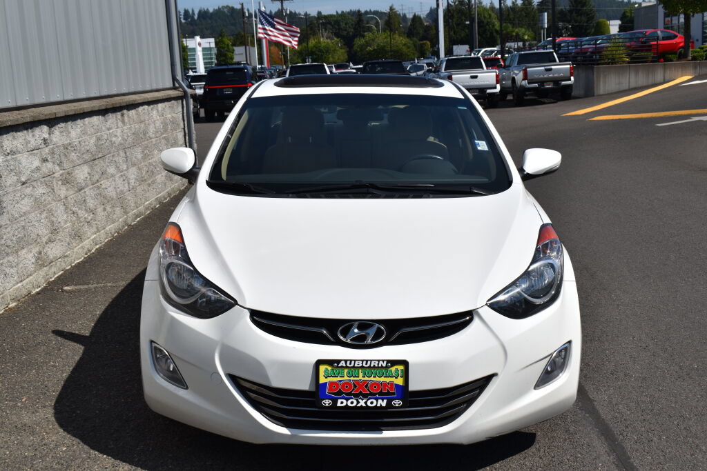 Used 2013 Hyundai Elantra Limited FWD image 2