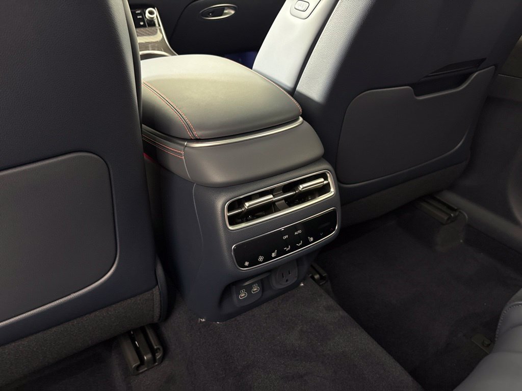 New 2027 Genesis GV70 3.5T Prestige AWD/4WD image 25