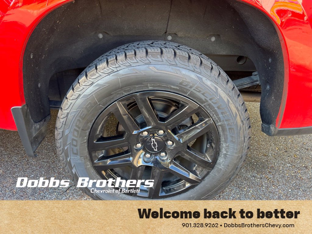 Used 2022 Chevrolet Silverado 1500 RST w/ Z71 Off-Road Package AWD/4WD image 9