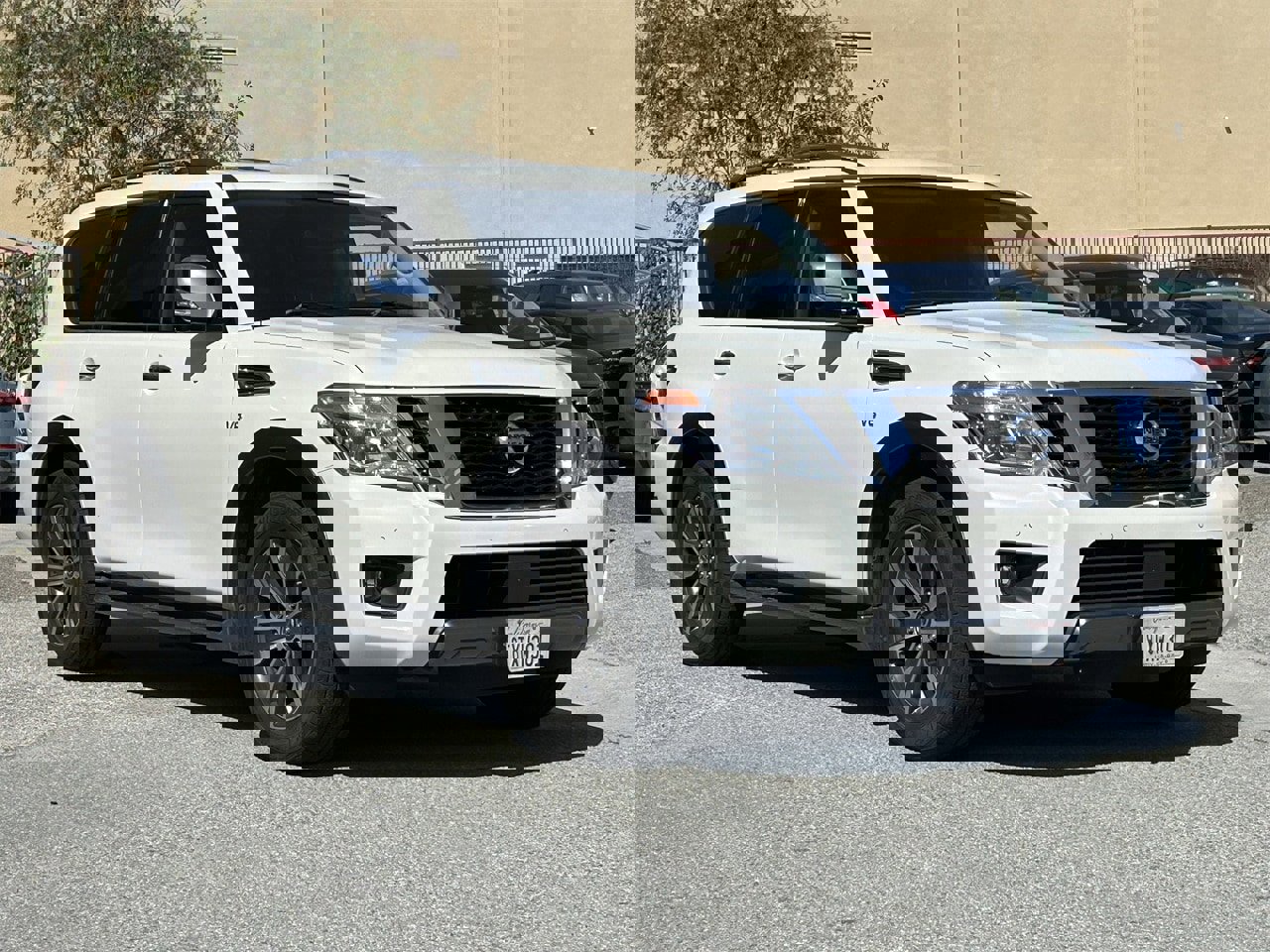 Certified 2020 Nissan Armada SL w/ Premium Package image 2