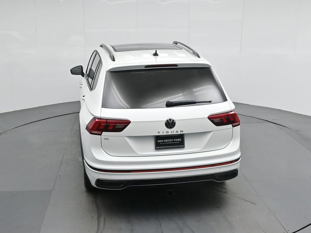 Used 2022 Volkswagen Tiguan SE R-Line FWD image 40
