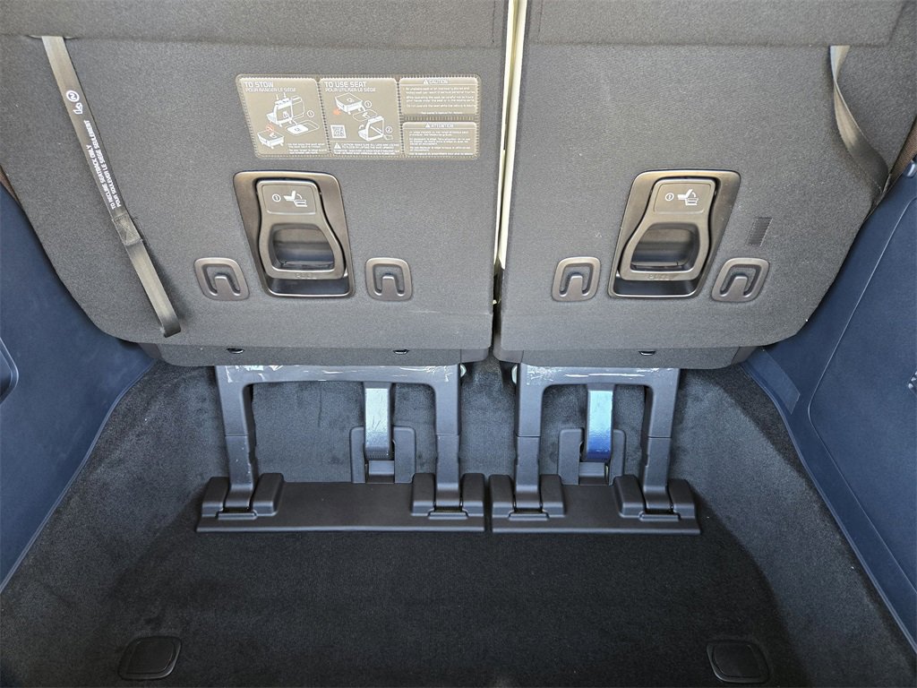 New 2026 Kia Carnival EX image 22