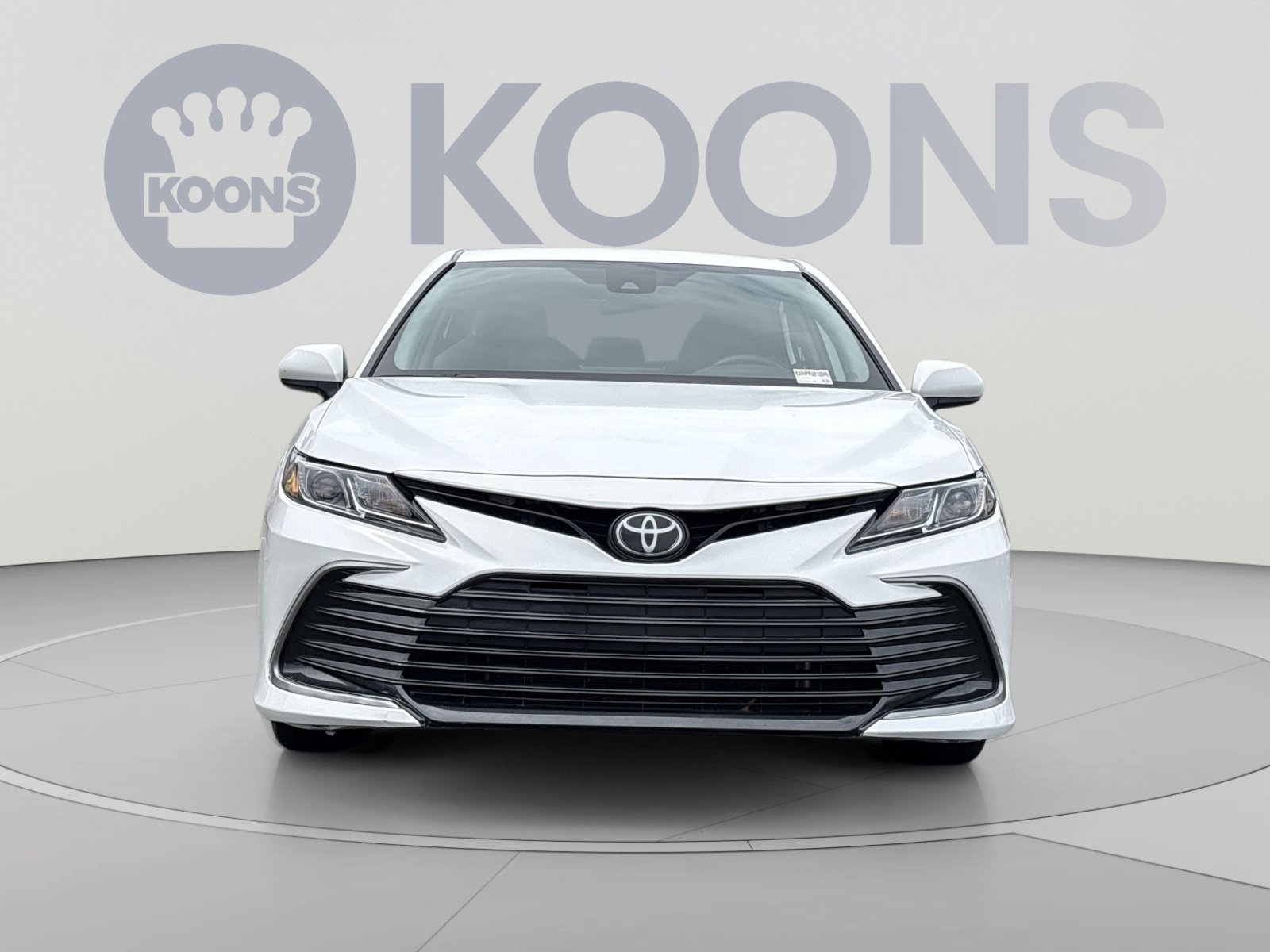 Used 2024 Toyota Camry LE FWD image 11