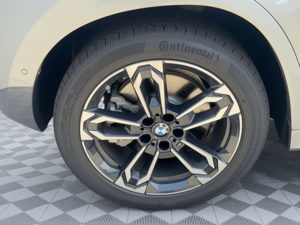 New 2027 BMW X1 xDrive28i AWD/4WD image 13