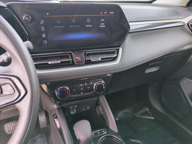 Used 2025 Chevrolet TrailBlazer LT image 14