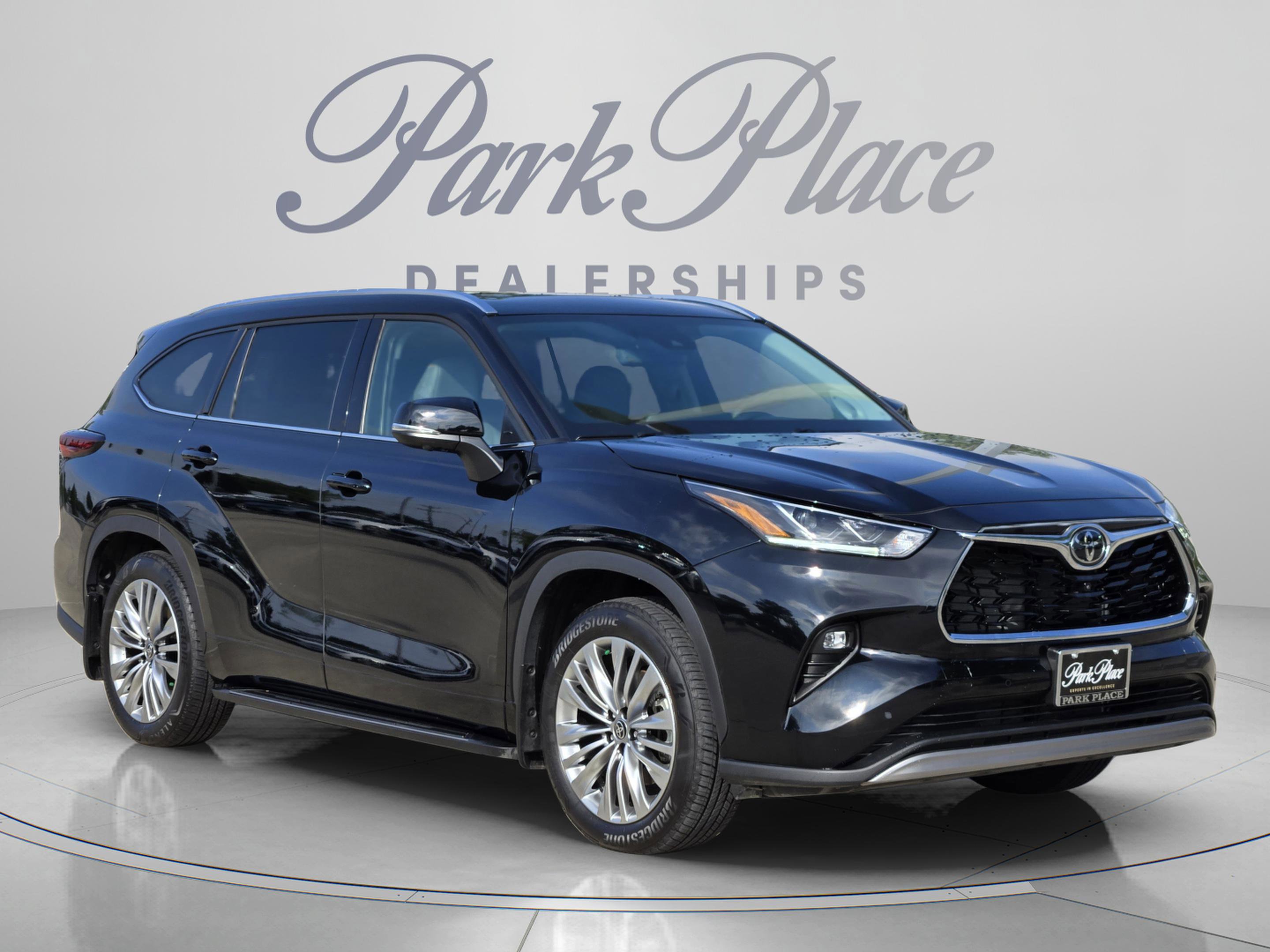 Used 2026 Toyota Highlander Platinum AWD/4WD image 7