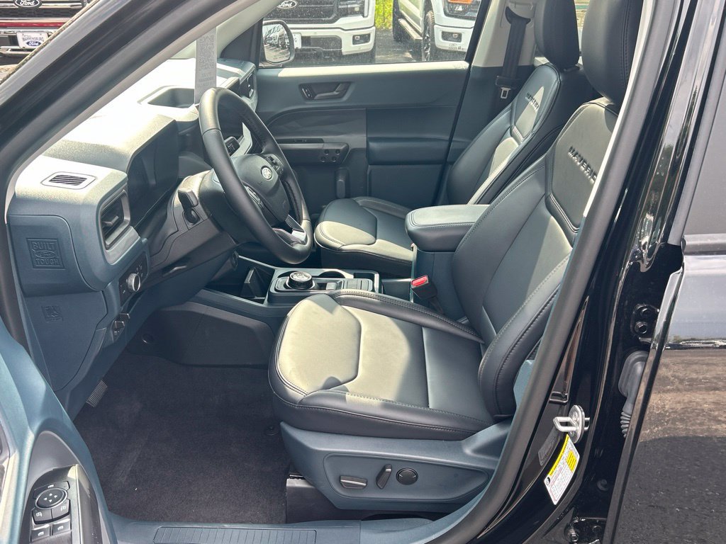 New 2026 Ford Maverick Lariat w/ Black Appearance Package AWD/4WD image 13