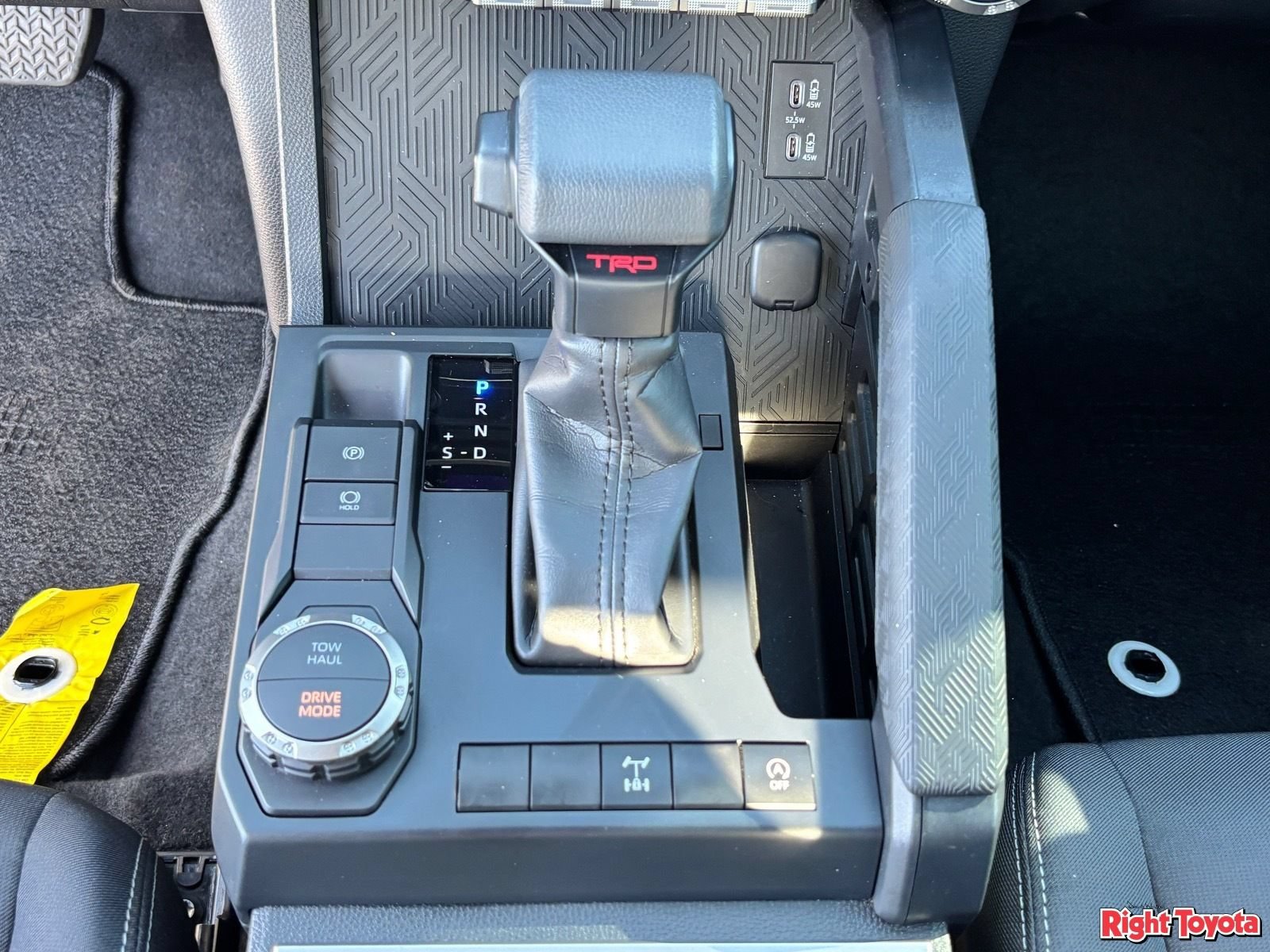 Certified 2025 Toyota Tacoma PreRunner RWD image 30