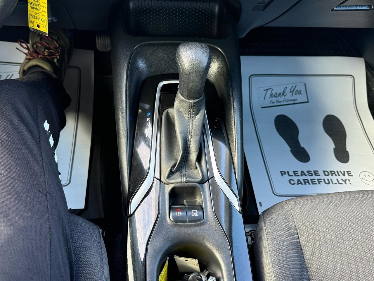 Used 2020 Toyota Corolla LE image 19