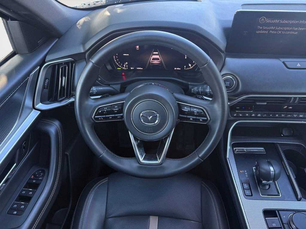 Used 2025 MAZDA CX-90 3.3 Turbo w/ Premium Plus Pkg image 12
