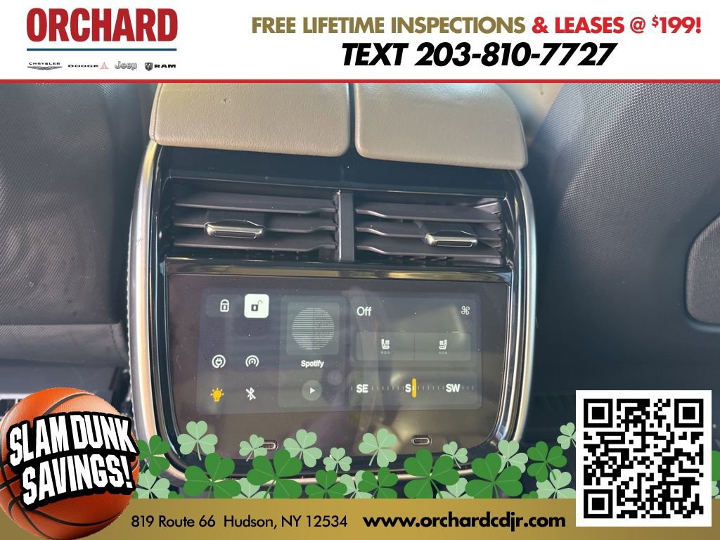 Used 2023 Rivian R1S Launch Edition image 16