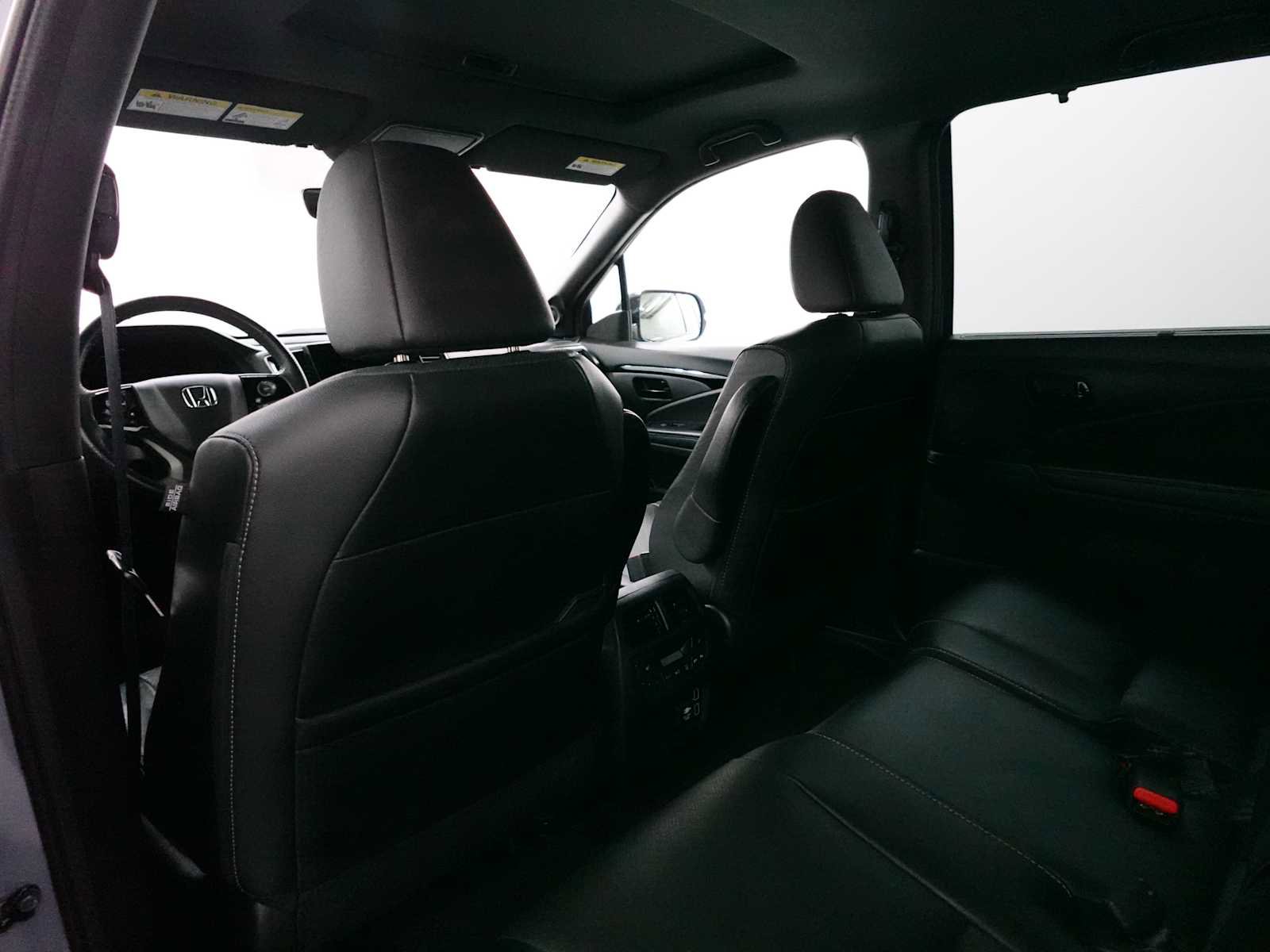 Certified 2023 Honda Passport Elite image 29