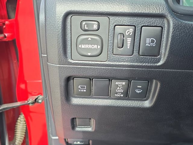 Used 2024 Toyota 4Runner Limited AWD/4WD image 26