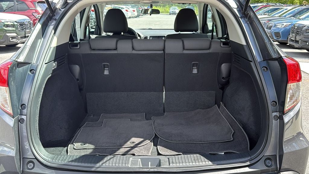 Used 2021 Honda HR-V LX image 25