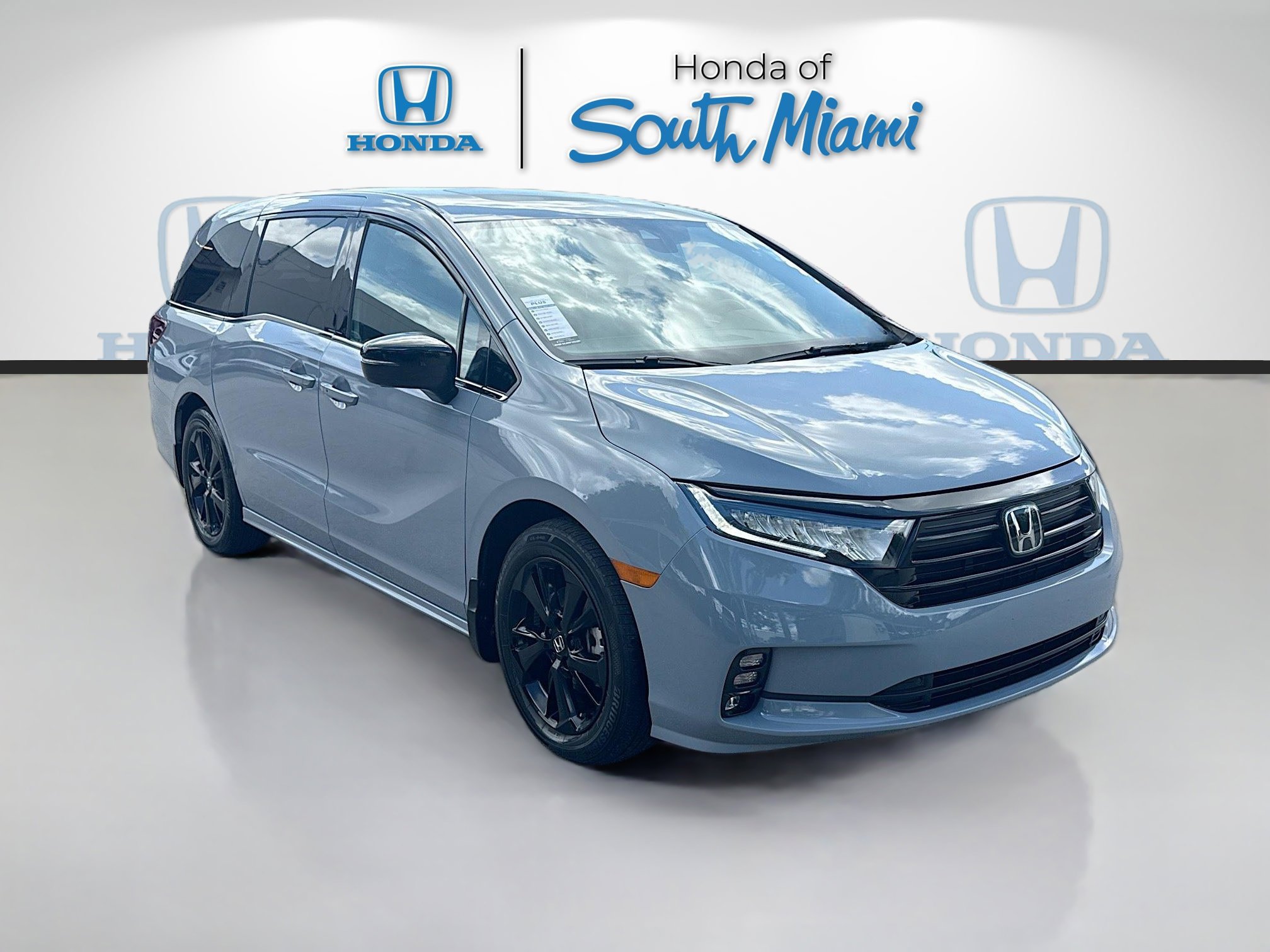 Used 2024 Honda Odyssey Sport video 1