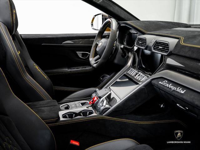 Used 2024 Lamborghini Urus Performante AWD/4WD image 50