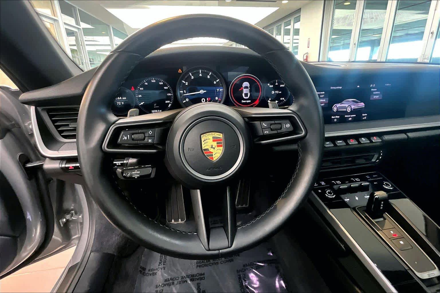 Used 2021 Porsche 911 Carrera image 6