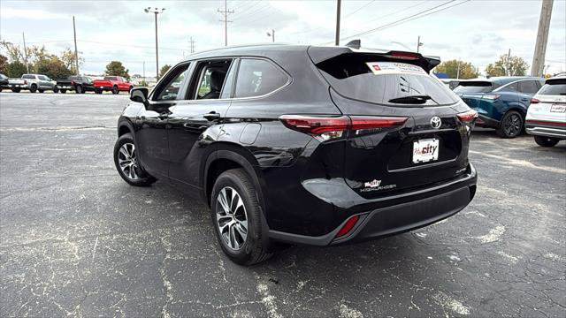 Certified 2026 Toyota Highlander XLE AWD/4WD image 5