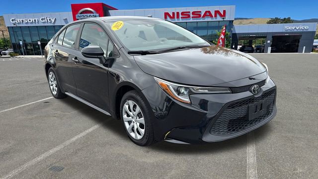 Used 2022 Toyota Corolla LE image 1