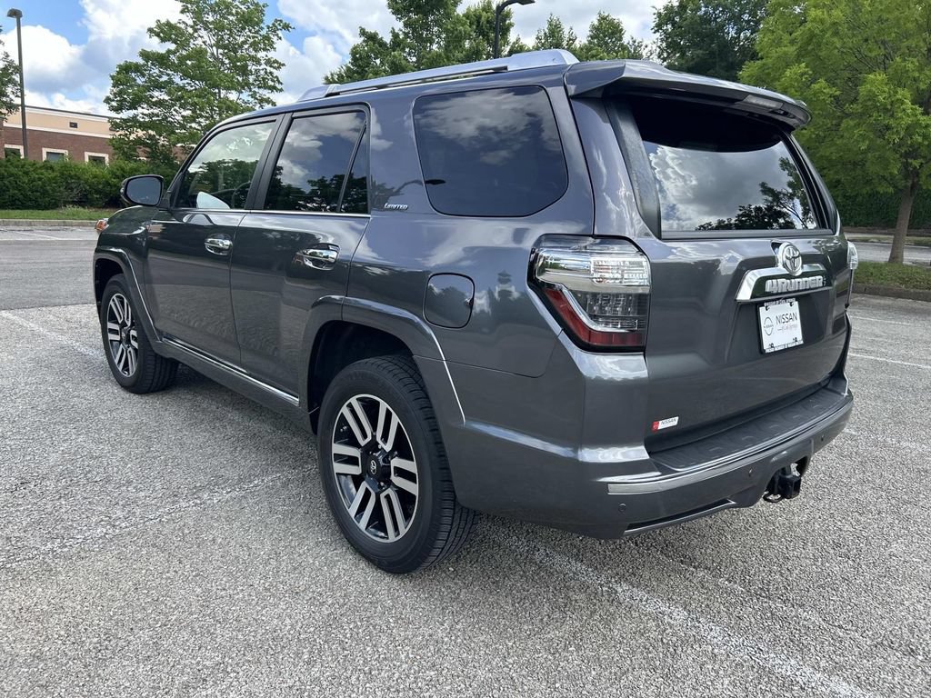 Used 2021 Toyota 4Runner Limited AWD/4WD image 5