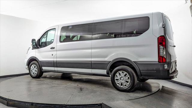 Used 2023 Ford Transit 350 XLT image 4