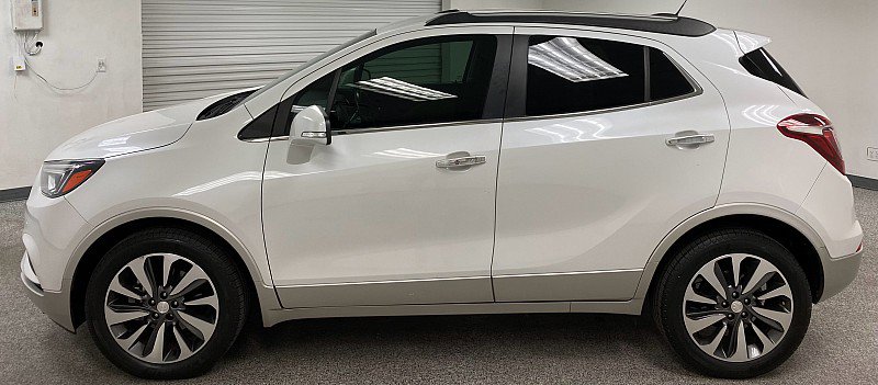 Used 2017 Buick Encore Premium image 8