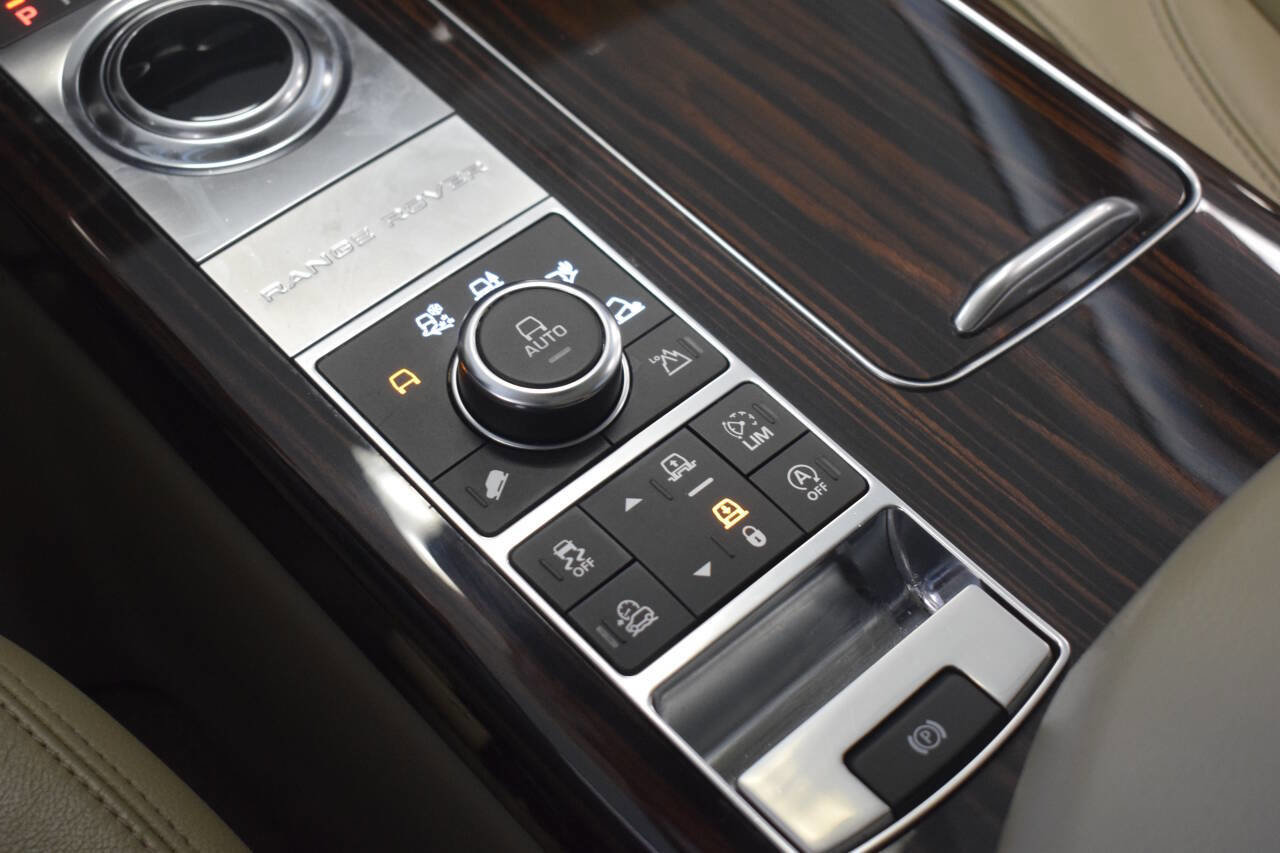 Used 2017 Land Rover Range Rover image 51