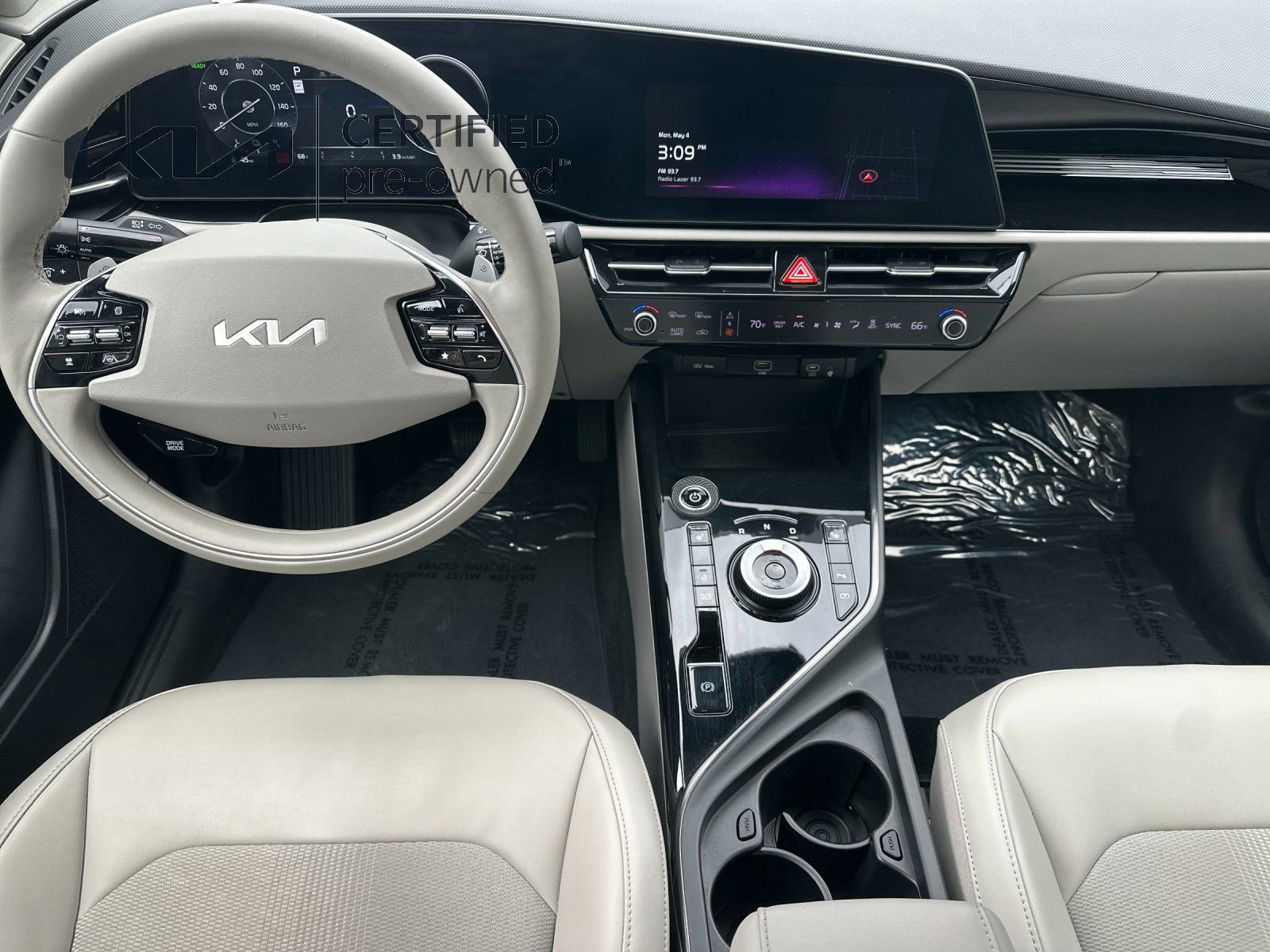 Certified 2023 Kia Niro Wind w/ Wind Preserve Package FWD image 14