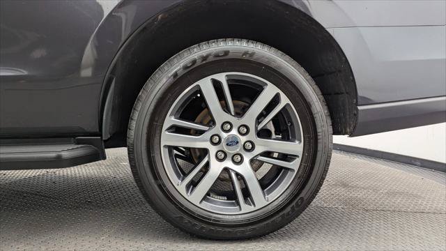 Used 2024 Ford Expedition Limited RWD image 30