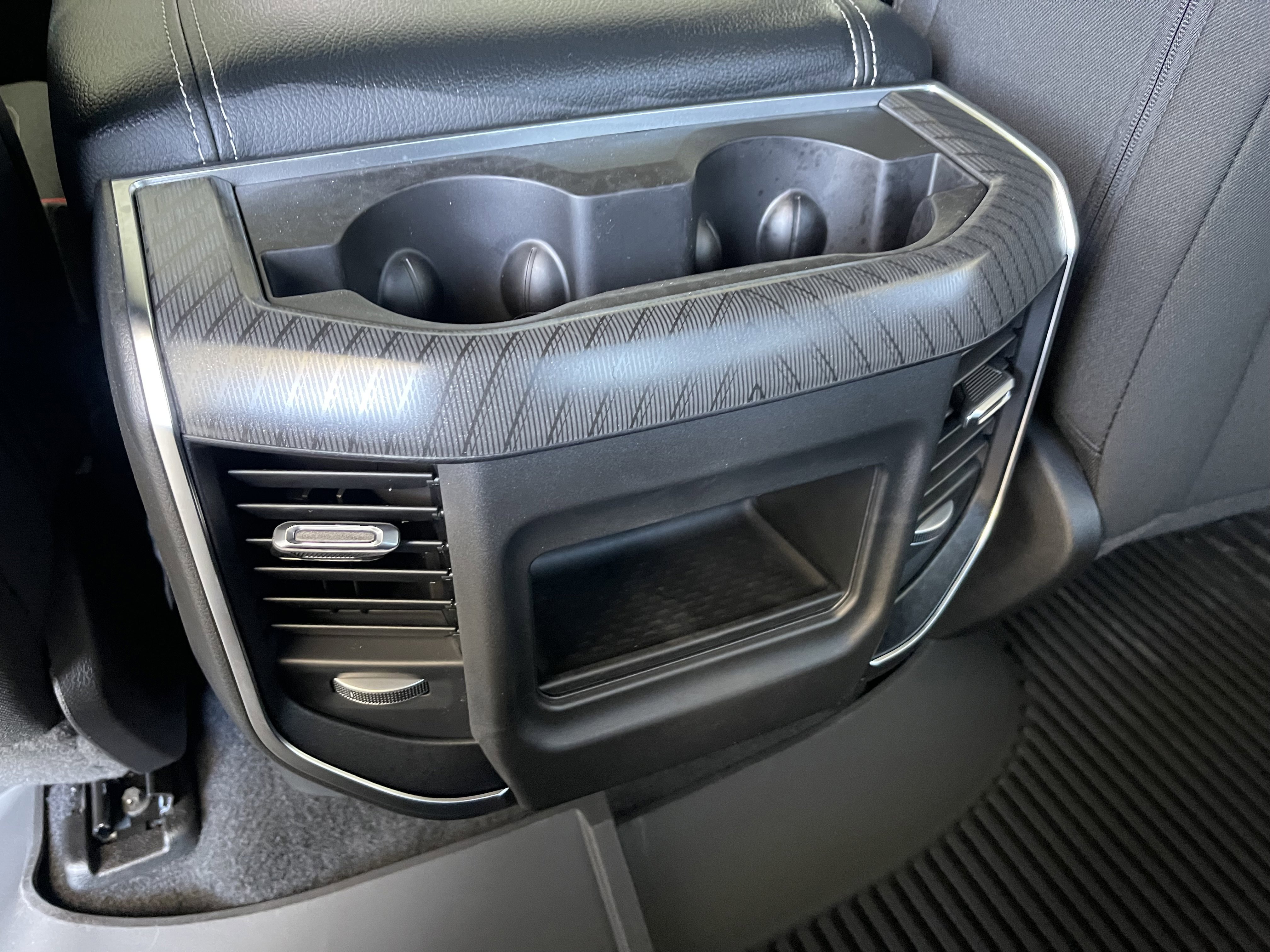 New 2026 RAM 1500 Big Horn AWD/4WD image 16