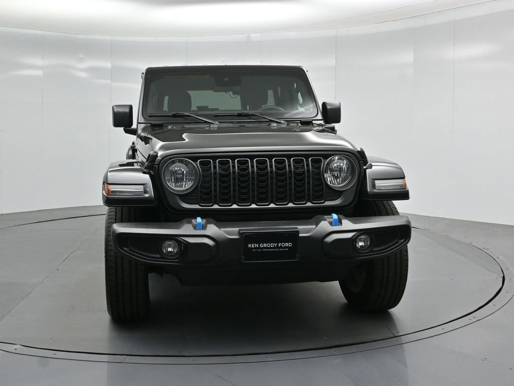 Used 2024 Jeep Wrangler Unlimited AWD/4WD image 21