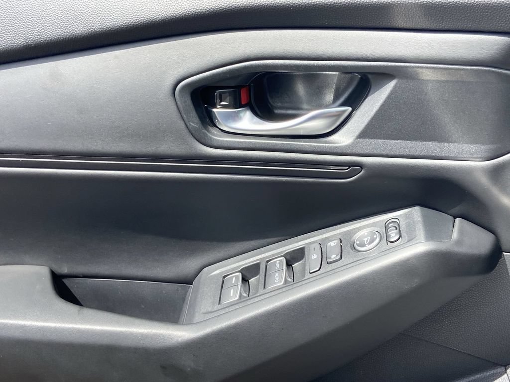 Used 2023 Honda Accord EX image 18