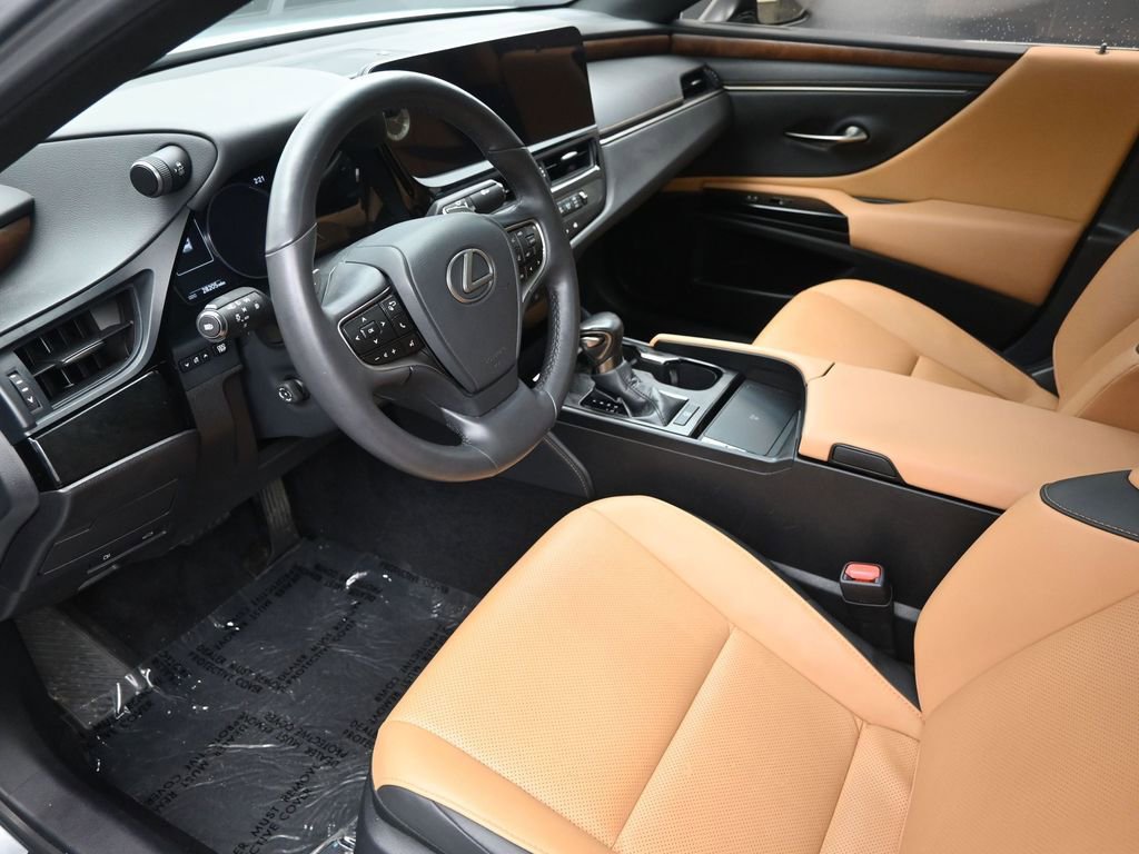 Used 2023 Lexus ES 350 w/ Premium Package image 11
