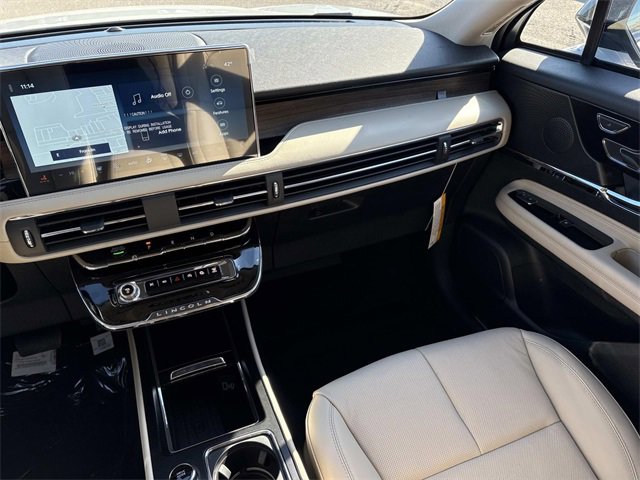 New 2026 Lincoln Corsair Reserve w/ Jet Appearance Package image 14