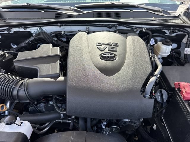 Used 2023 Toyota Tacoma SR5 RWD image 33