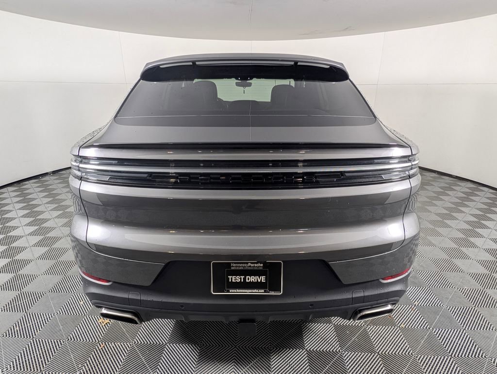 New 2026 Porsche Cayenne E-Hybrid Coupe image 6