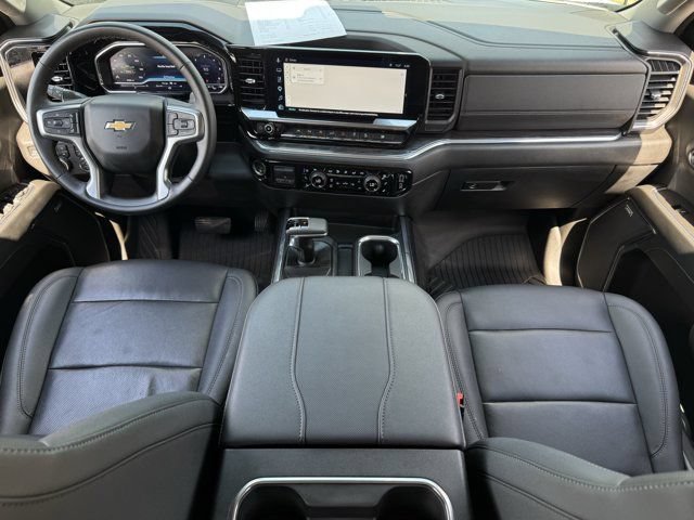 Used 2024 Chevrolet Silverado 1500 LTZ w/ LTZ Convenience Package II AWD/4WD image 11