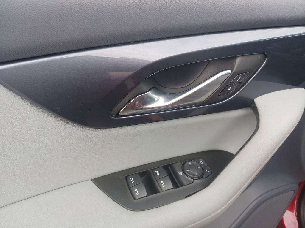 Used 2021 Chevrolet Blazer LT image 29