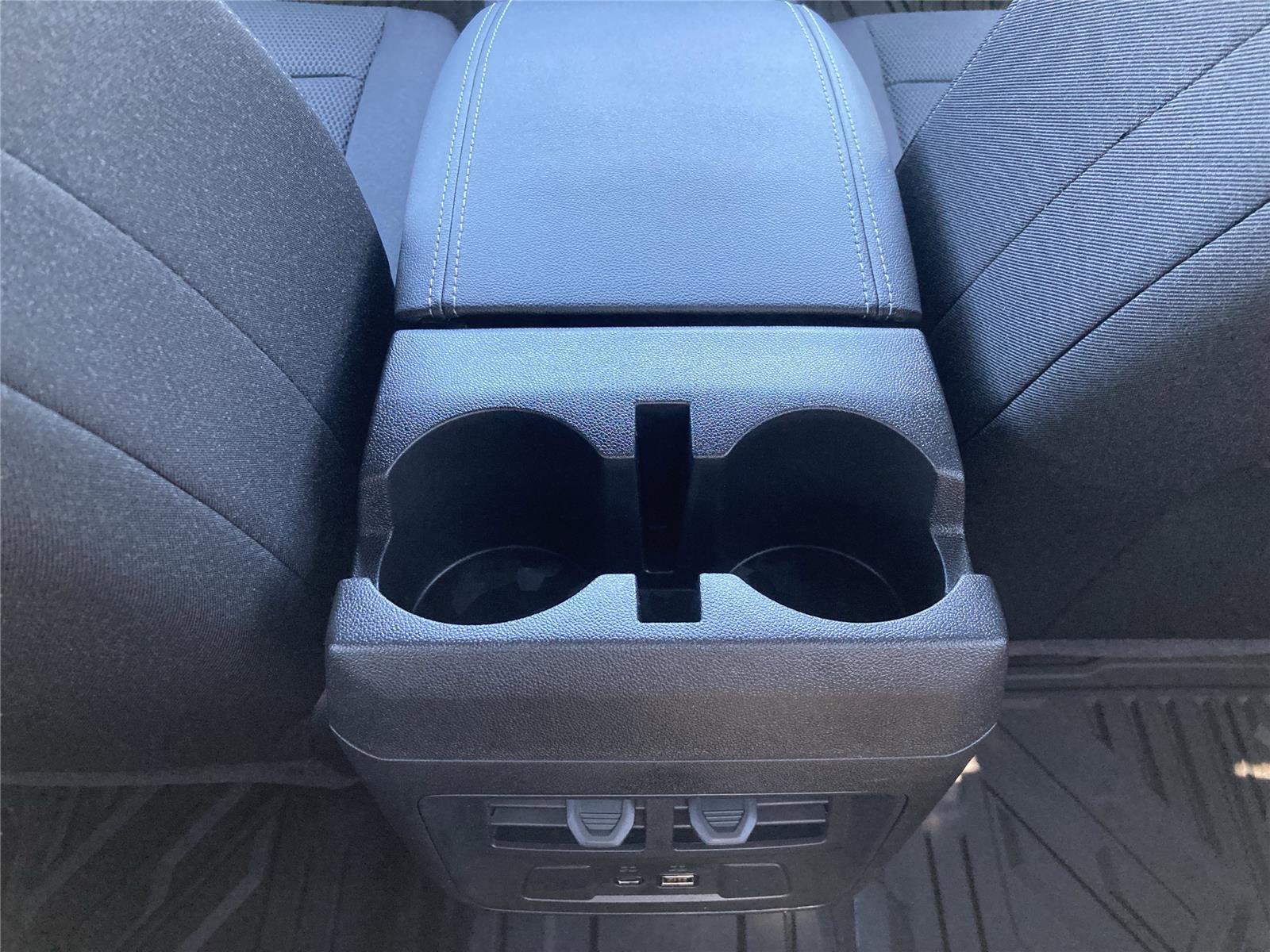 New 2026 GMC Canyon Elevation w/ Convenience Package image 21