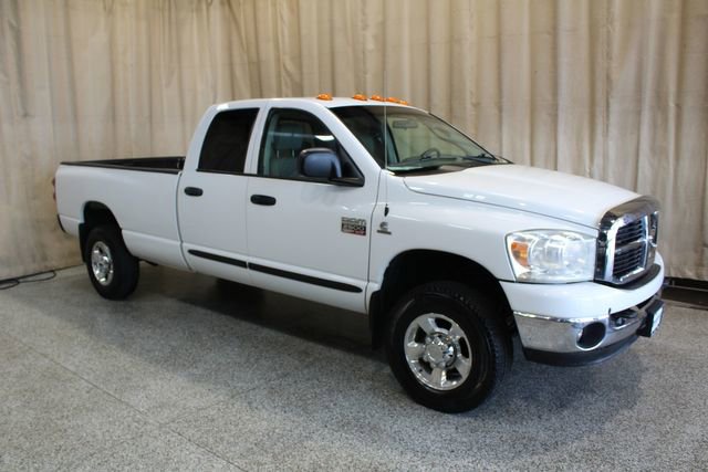 Used 2007 Dodge Ram 2500 Truck SLT AWD/4WD image 2