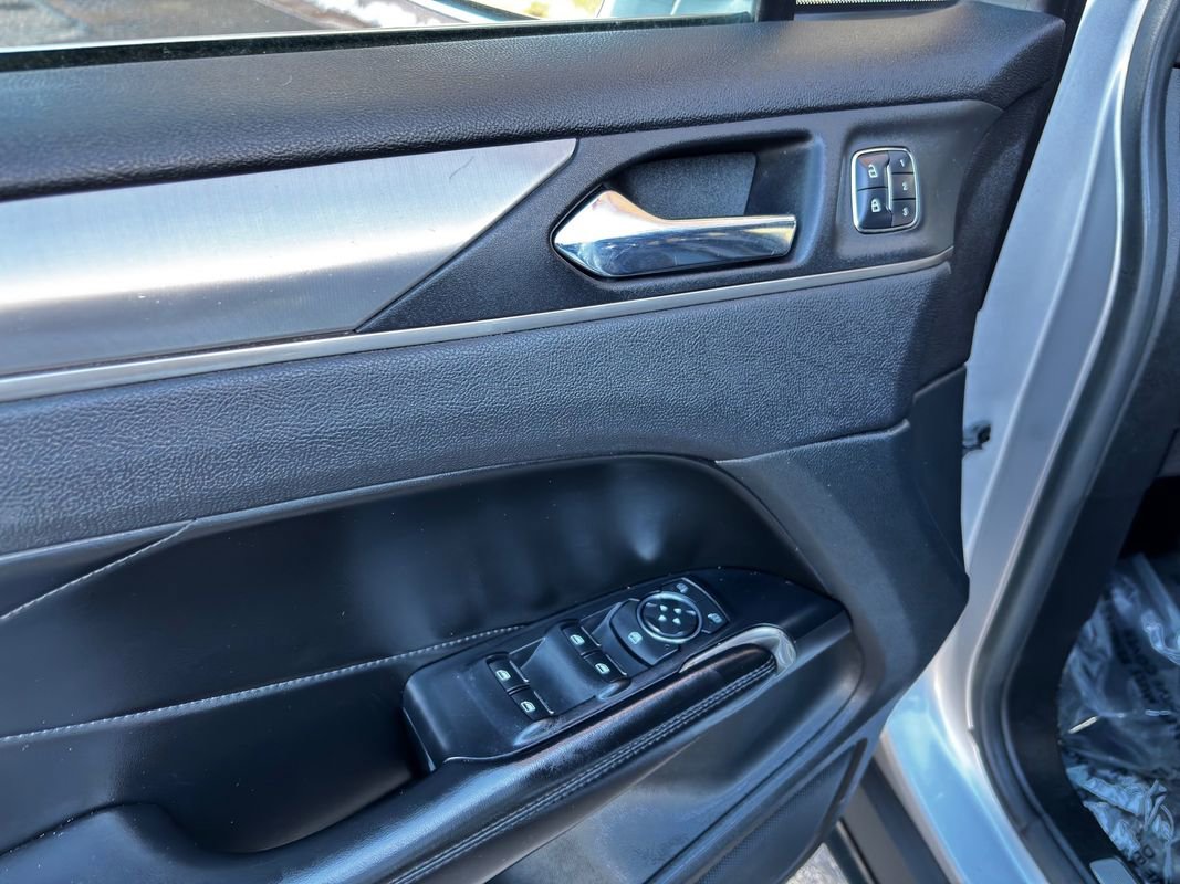 Used 2017 Lincoln MKC Premiere image 37