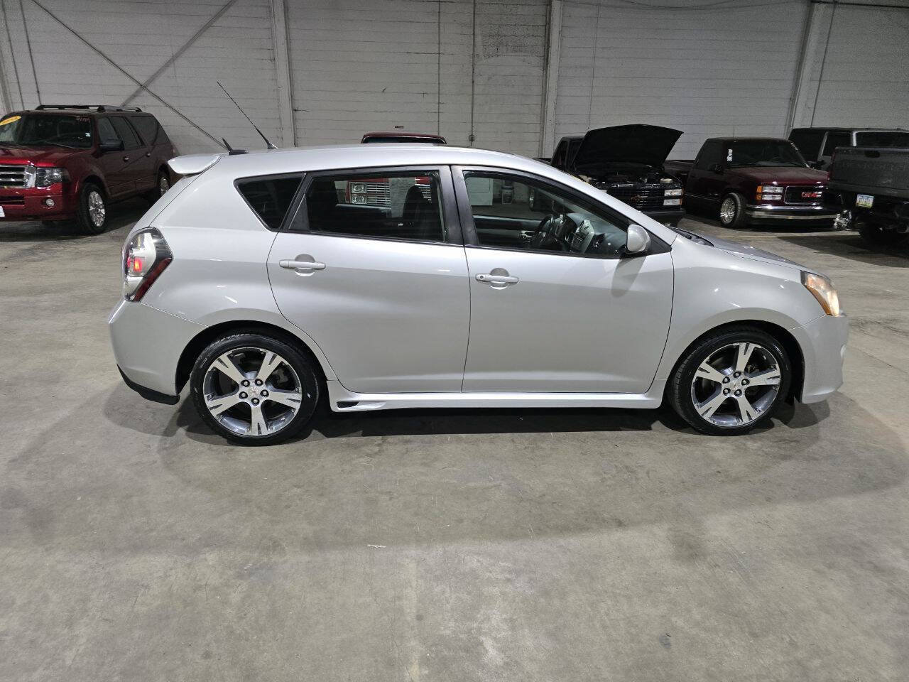 Used 2009 Pontiac Vibe GT FWD image 15
